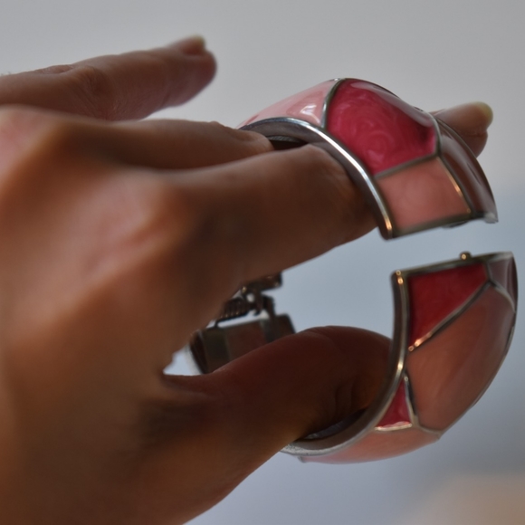 Pink Metal Geometric Bracelet - Picture 4 of 4